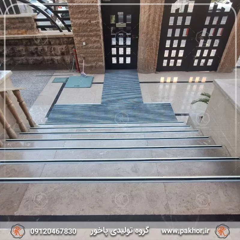 استپر پله مناسب برای پارکینگ