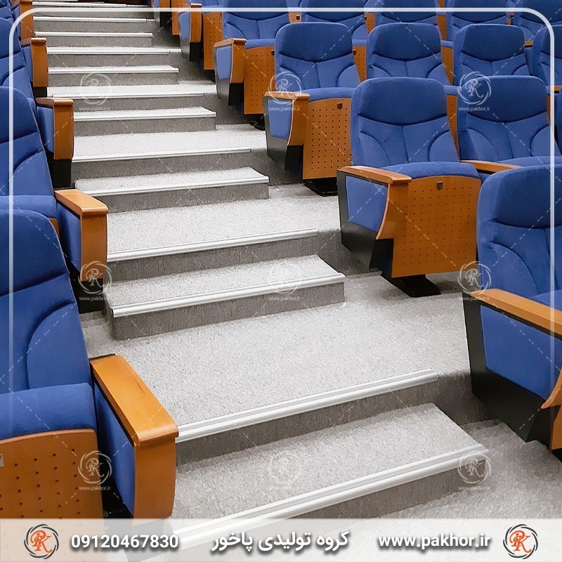 ترمز پله های شب تاب: ایمنی در تاریکی