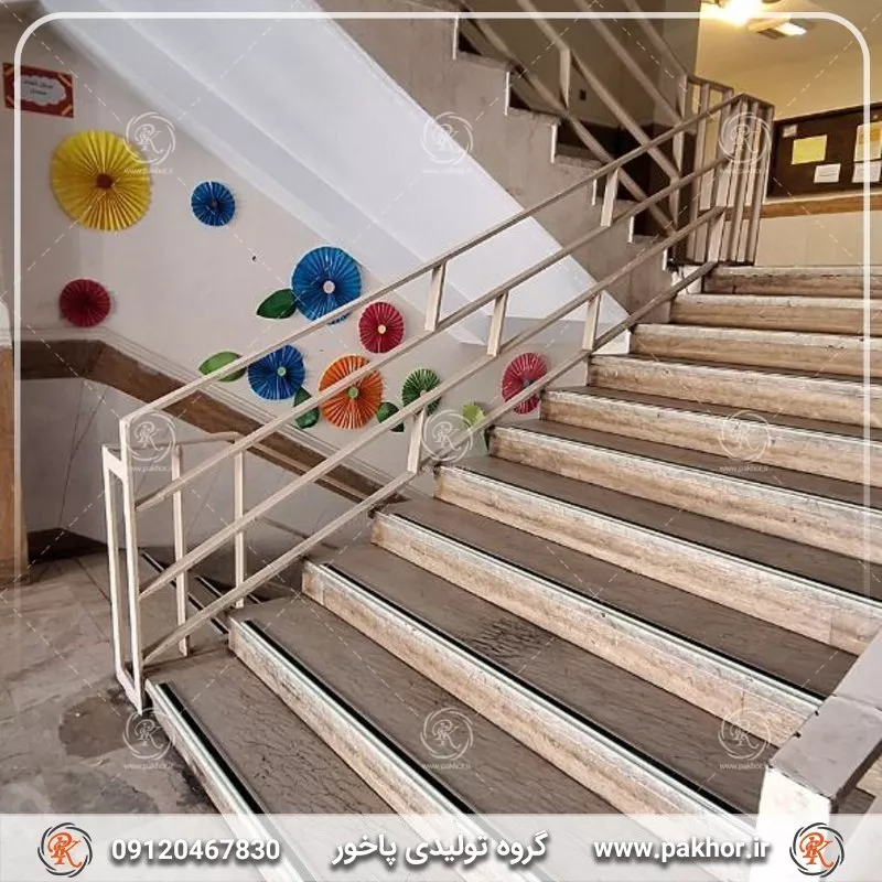 مقایسه راندمان ترمزگیر پله PVC، آلومینیومی و سیلیسی در فضاهای صنعتی