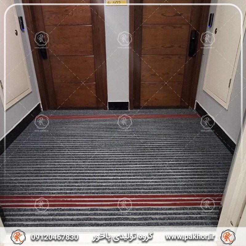 این اشتباه در نصب پادری ورودی آپارتمان، خانه را زشت می کند