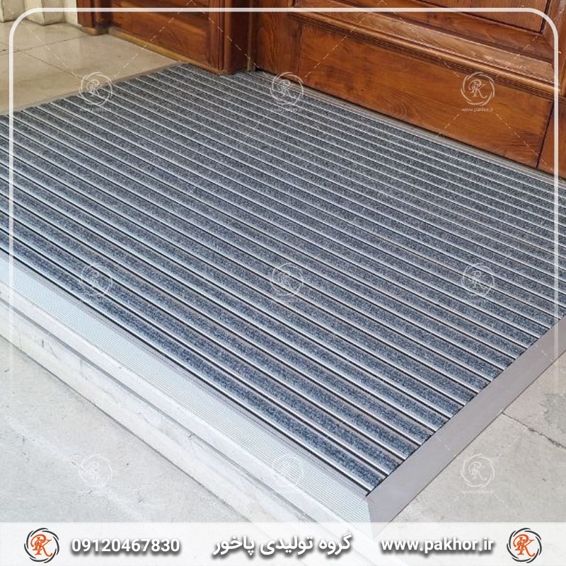 چطور با یک پادری پلاستیکی ساده، زیبایی کف خانه را چند برابر کنیم؟