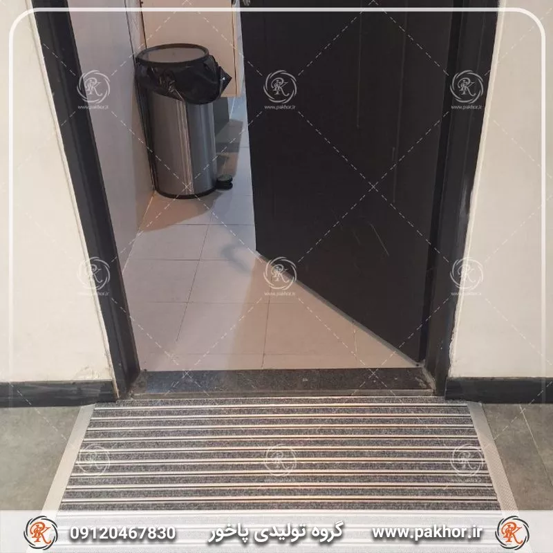 تفاوت واقعی بین پادری آلومینیومی موکتی و شیاردار چیست؟
