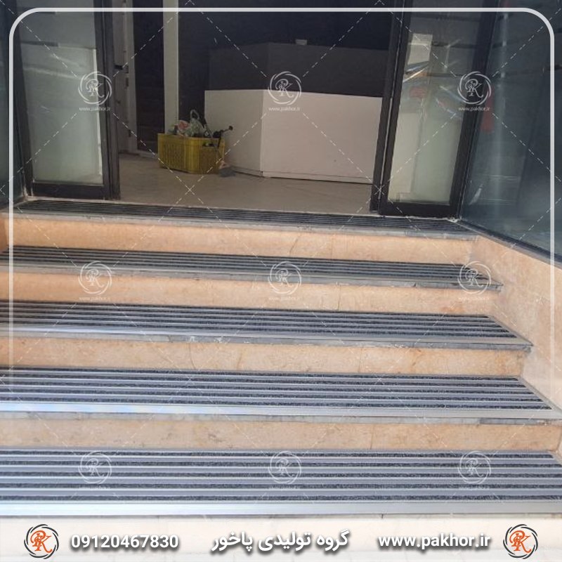 راهنمای خرید ترمز پله مخصوص فضاهای اداری پرتردد