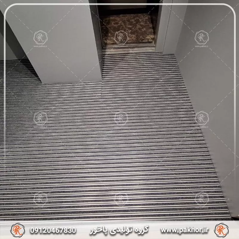 پادری ایده آل برای راهروهای پر تردد