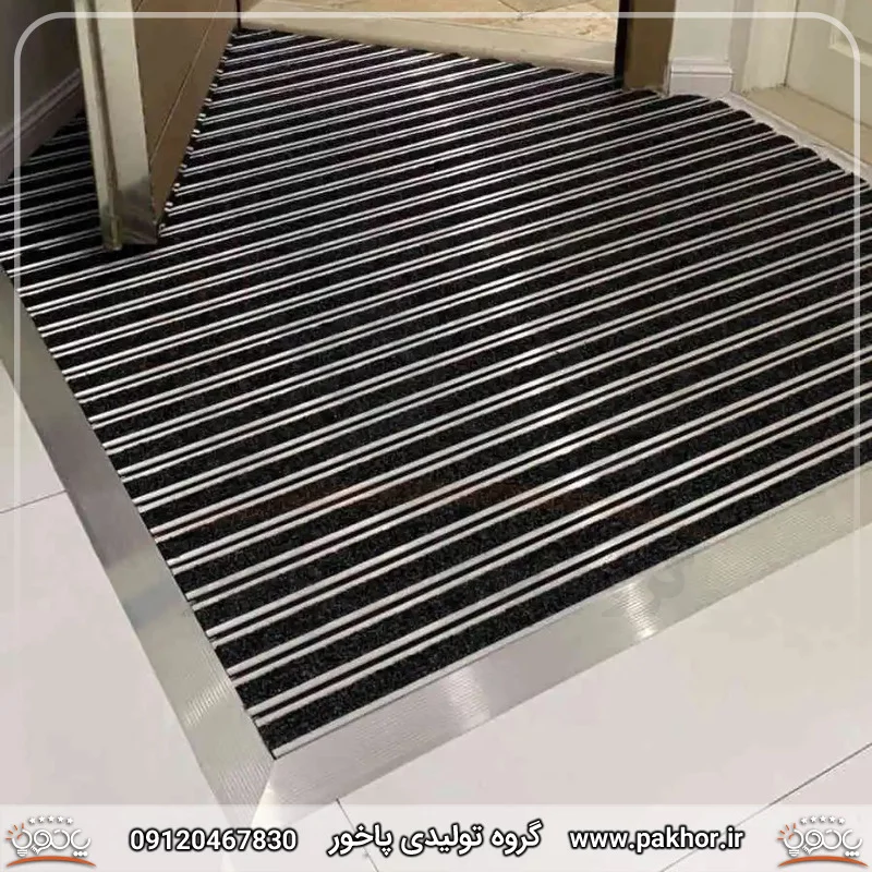 راهنمای انتخاب پادری آلومینیومی برای مجتمع‌های تجاری و لابی‌های لوکس