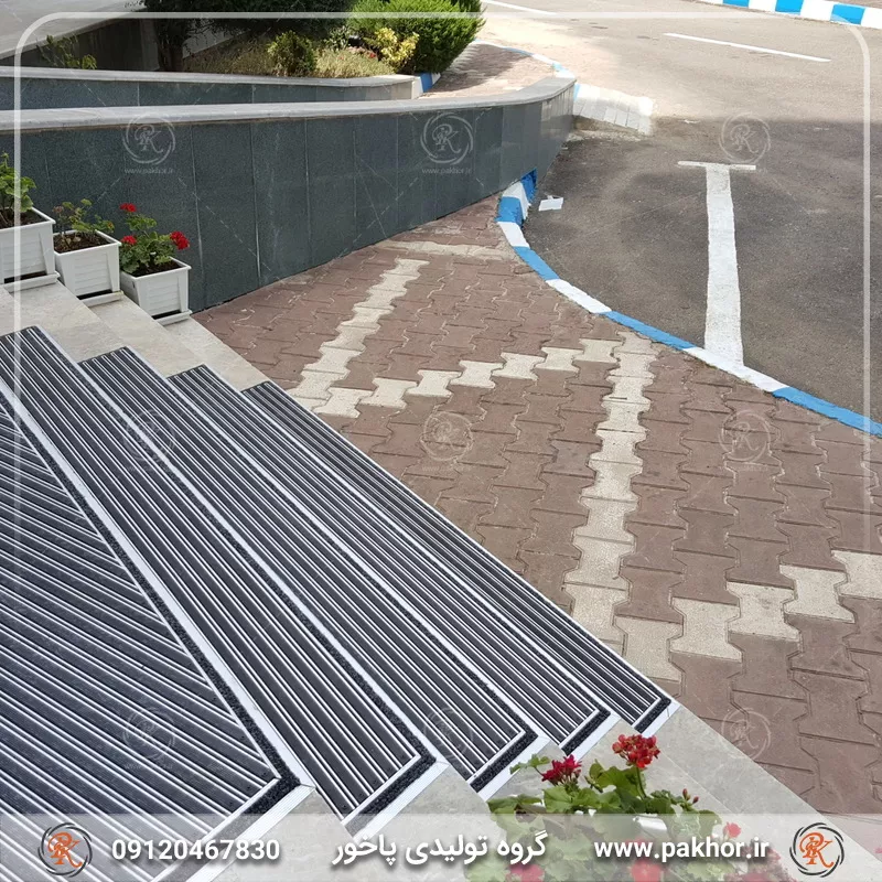 راهنمای انتخاب و خرید پادری ورودی آپارتمان