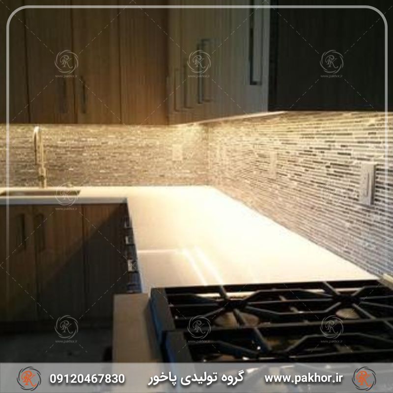 تغییر کامل آشپزخانه با لاین نوری زیر کابینت