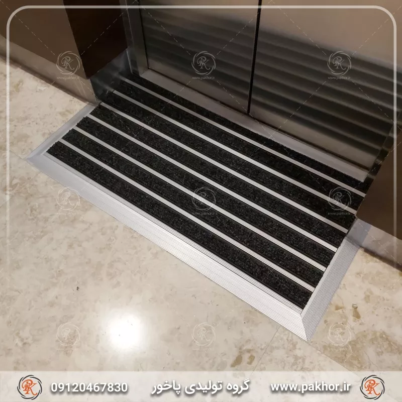 زیبایی و ایمنی با پادری کف آسانسور