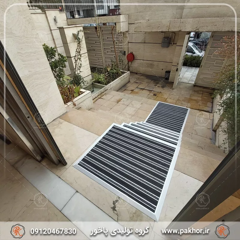 استفاده آسان و تأمین تمیزی در هر فصل با پادری ساختمانی