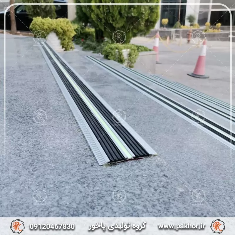 معرفی دو نوع چسب محکم برای نصب استپ پله