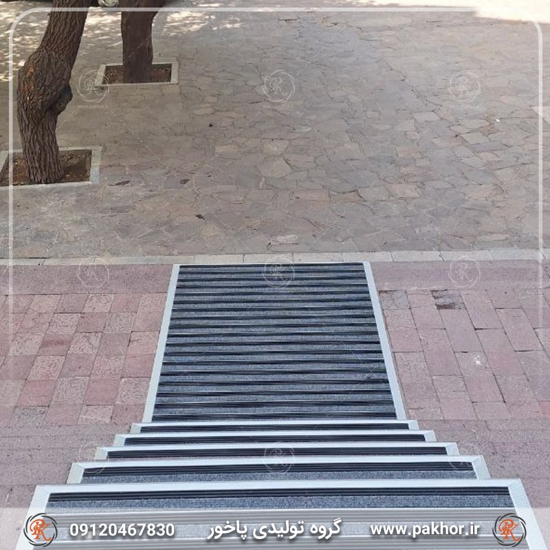 پادری بدون لغزش