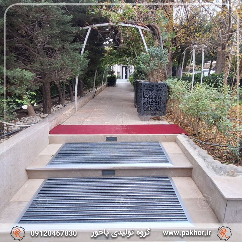 ترمز پله نصب شده در فضای باز ترمز پله نصب شده در فضای باز