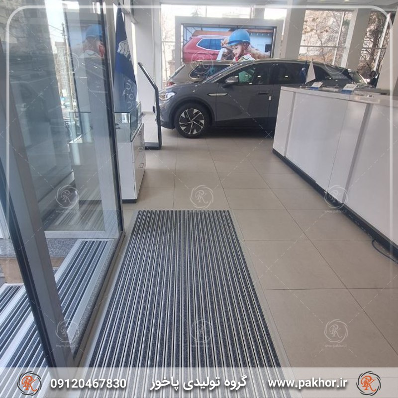 پادری هتلی پادری هتلی