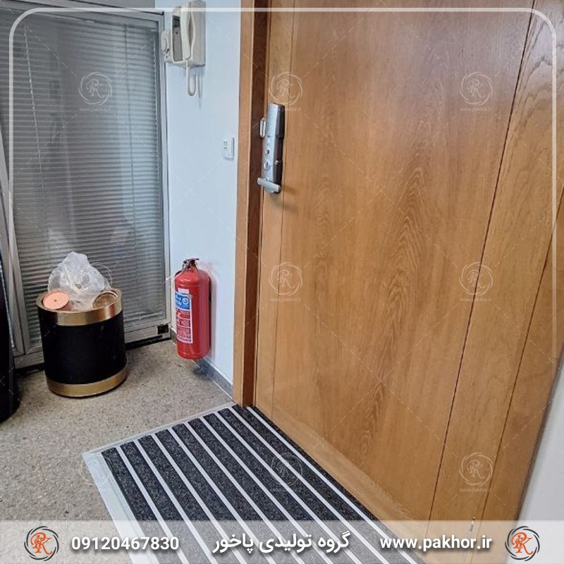 پادری آلومینیومی موکتی