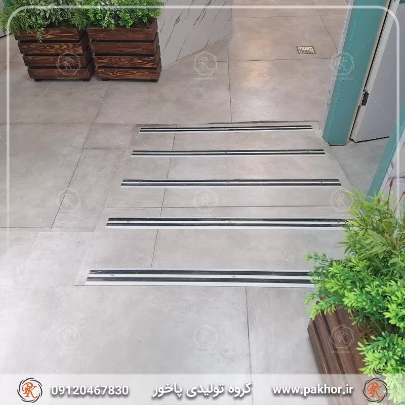 ترمزپله آلومینیومی دوبل تخت رویه لاستیکی کد S3