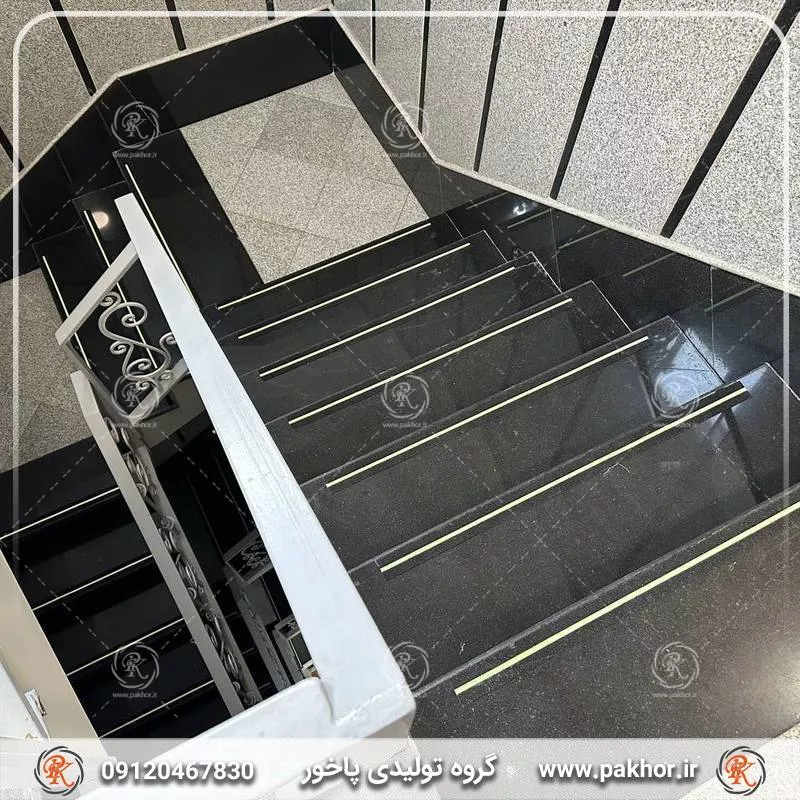 ترمز پله سیلیسی پشت چسبدار با نوار شبتاب ( 2 سال ضمانت )