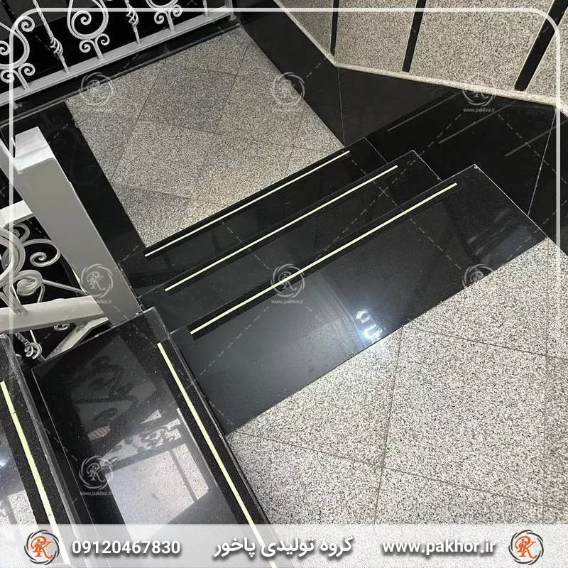 ترمز پله سیلیسی پشت چسبدار با نوار شبتاب ( 2 سال ضمانت )