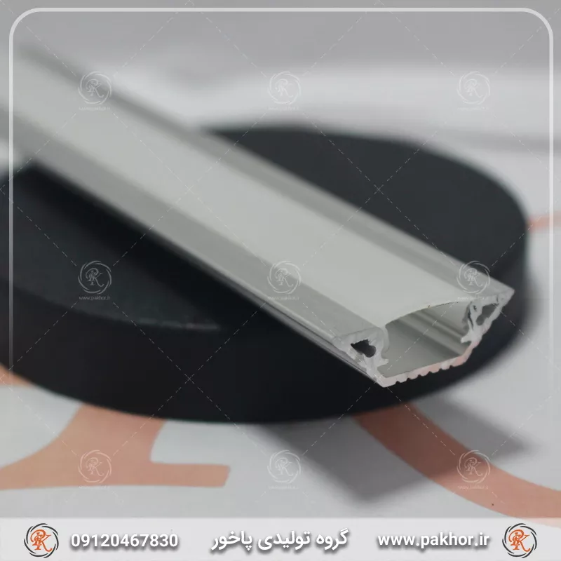درپوش نور خطی کنج کد EN2