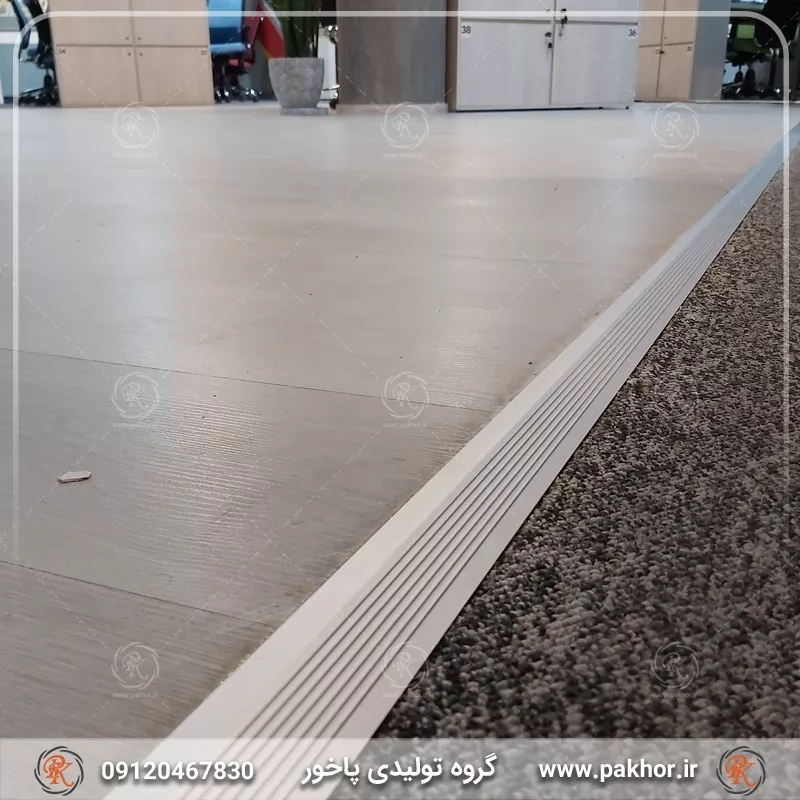 پروفیل شیبدار مثلثی کد D4