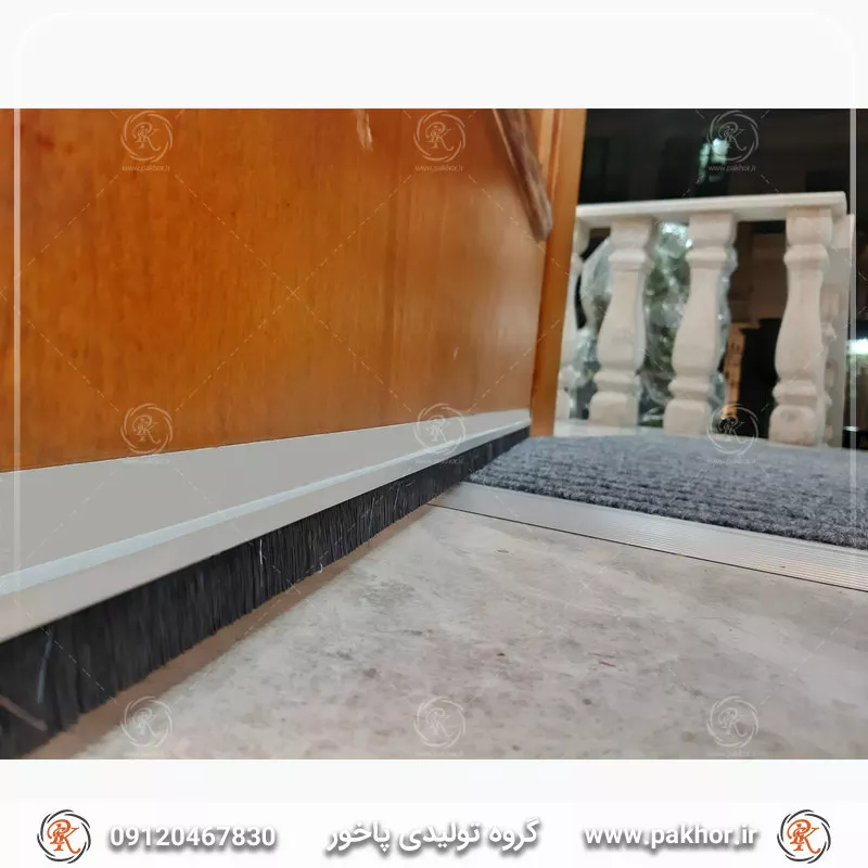 فرچه هوابندی یک متری کد D17