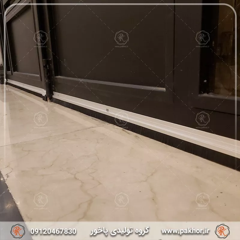فرچه هوابندی یک متری کد D17