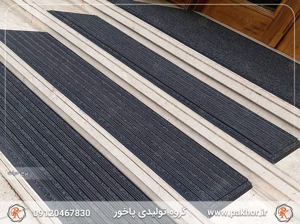 پادری آلومینیومی دو سانتی همراه با درج لوگو