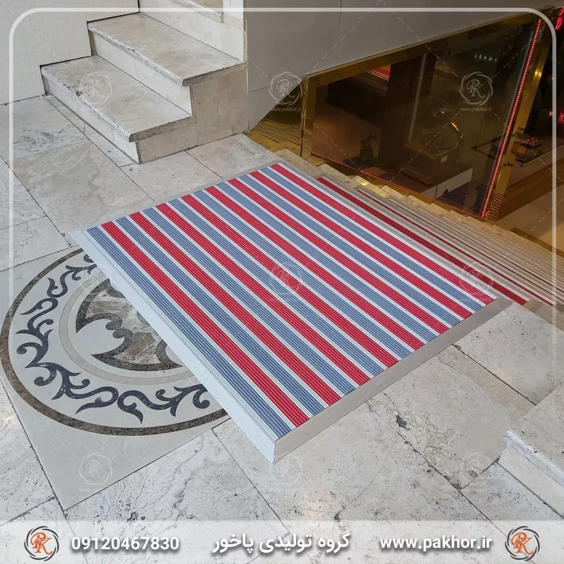 نمونه اجرا شده پادری آلومینیومی شیار دار یک سانتی کد M2