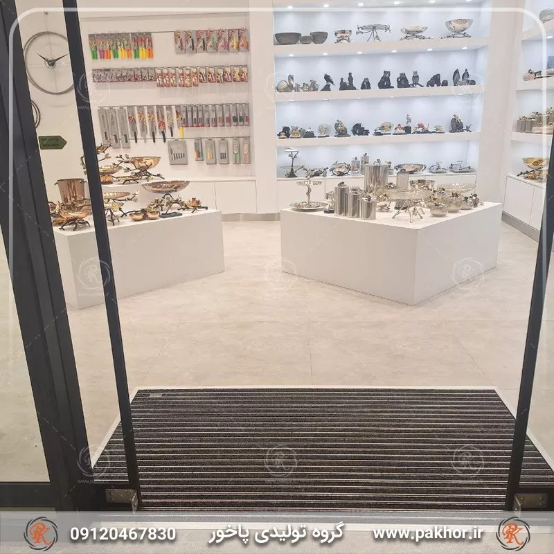 نمونه اجرا شده پادری آلومینیومی pvc موکت یک سانتی کد M3