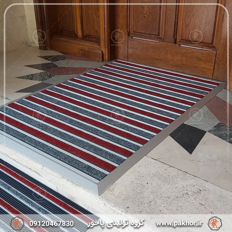 نمونه اجرا شده پادری آلومینیومی pvc موکت یک سانتی کد M3