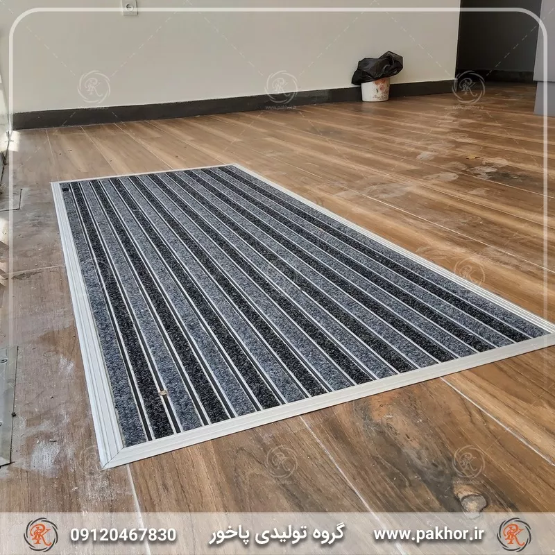 نمونه اجرا شده پادری آلومینیومی دو سانتی کد M4